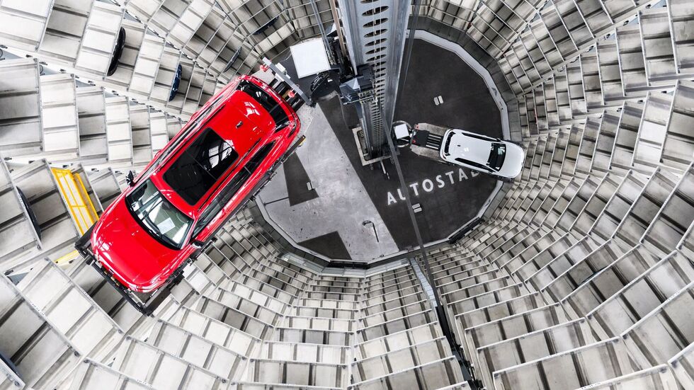 Kaum eine Stadt ist so abhängig vom Auto wie Wolfsburg.  Kaum eine Stadt ist so abhängig vom Auto wie Wolfsburg.