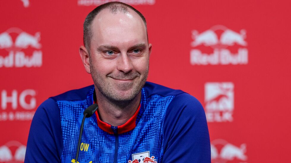 Cheftrainer Ole Werner von RB Leipzig will in Mainz die nächsten Fortschritte sehen. (Archivbild)