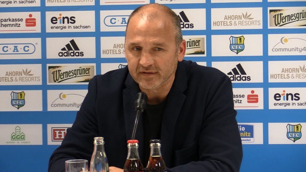 Steffen Ziffert will durch Zusammenhalt den Klassenerhalt schaffen.