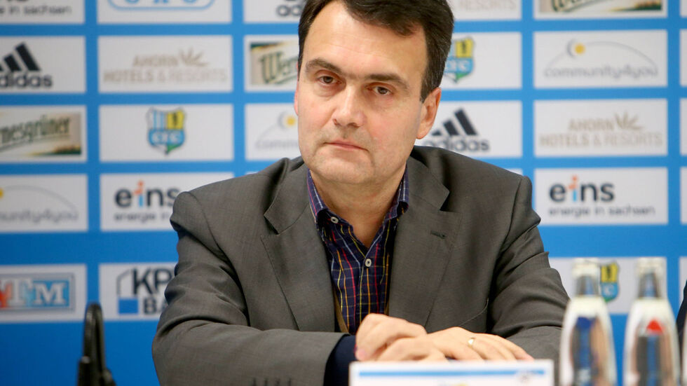 Der Vorstandsvorsitzende des CFC Mathias Hänel hat am Freitagabend seinen Rücktritt zum 30. November erklärt. (Foto: imago/Picture Point)