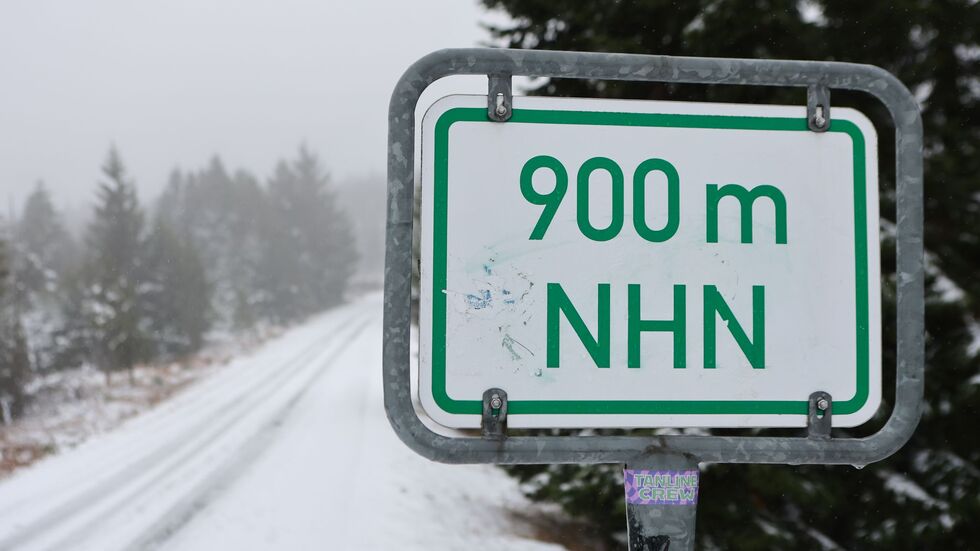 In der Höhe liegt, wie hier auf dem Brocken, eine Schneedecke. (Archivbild) In der Höhe liegt, wie hier auf dem Brocken, eine Schneedecke. (Archivbild)