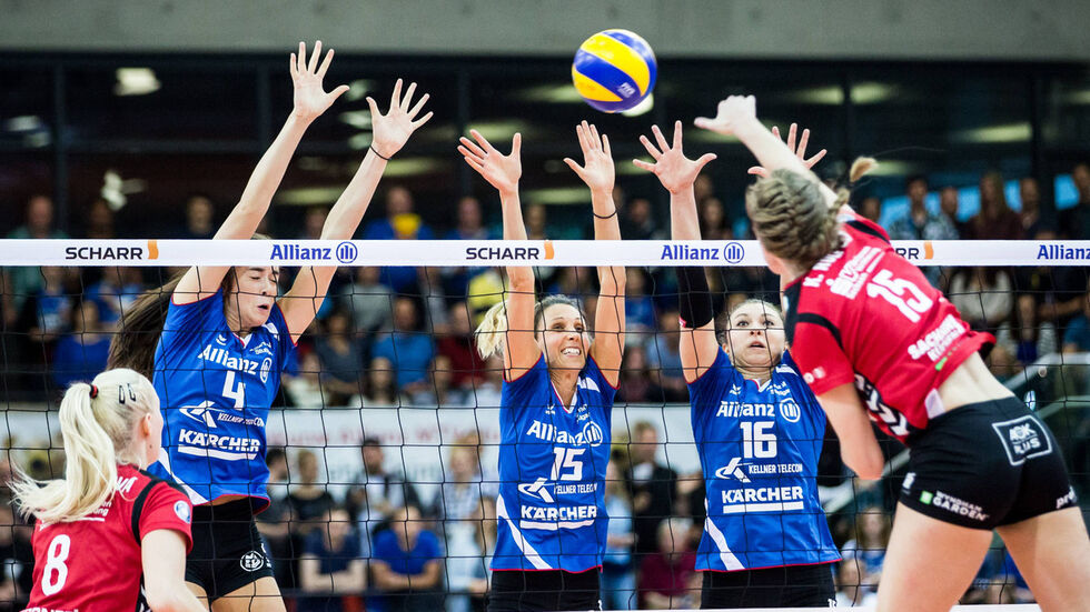 Für die DSC-Volley­bal­le­rinnen ist der Titeltraum geplatzt (Foto: Imago/Eibner)