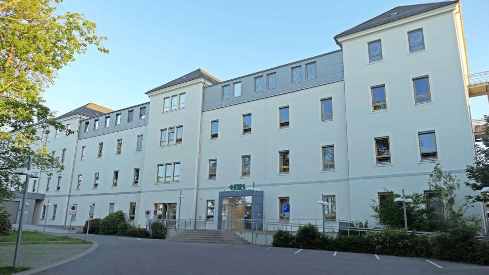 Der Standort Werdauer Straße schärft sein Profil als Orthopädisches Fachkrankenhaus mit erweitertem ambulanten Angebot. Der Standort Werdauer Straße schärft sein Profil als Orthopädisches Fachkrankenhaus mit erweitertem ambulanten Angebot.