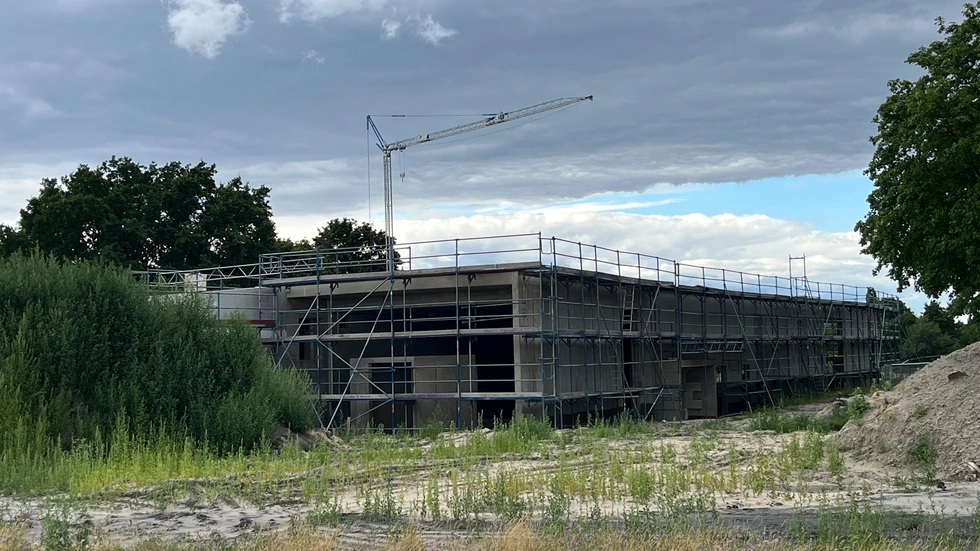 Rohbau der Energiewerkstatt mit künftigem Besucherstollen Rohbau der Energiewerkstatt mit künftigem Besucherstollen