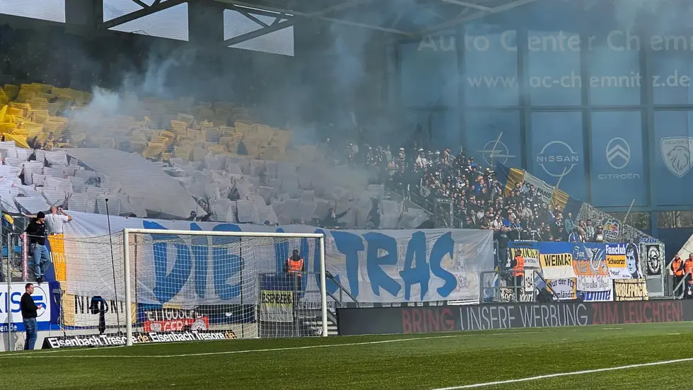 Beim letzten Heimspiel des Chemnitzer FC gegen Jena kam es im und rund um das Stadion zu Zwischenfällen.