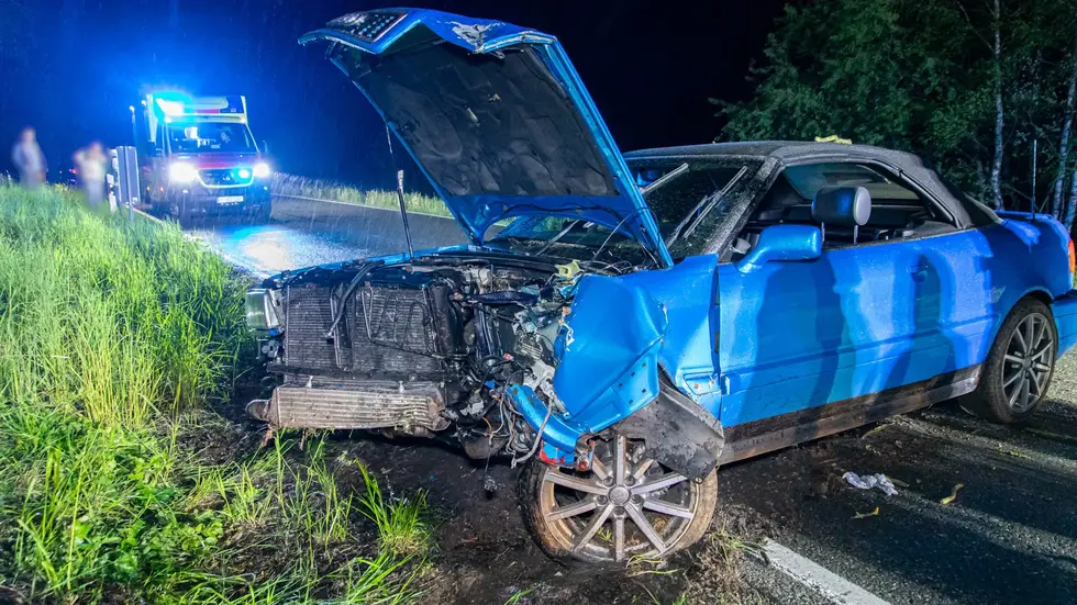 Am Audi entstand Totalschaden.