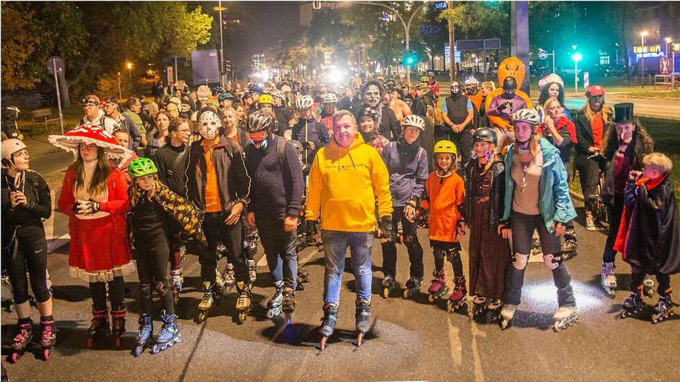 Das Nachtskaten zu Halloween erfreut sich jedes Jahr großer Beliebtheit Das Nachtskaten zu Halloween erfreut sich jedes Jahr großer Beliebtheit