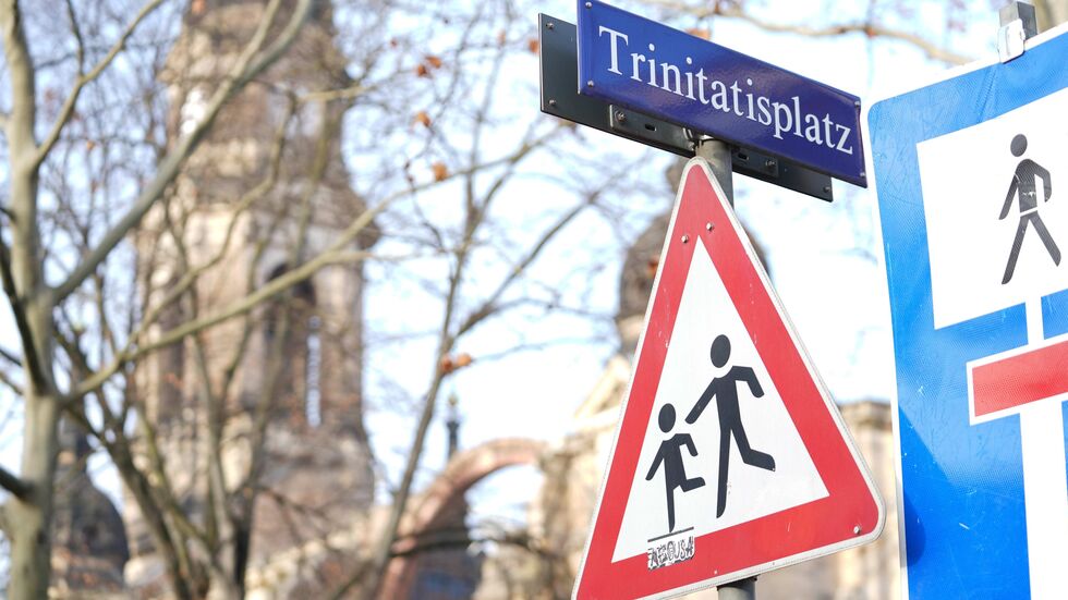Auf dem Trinitatisplatz kam es zu dem Unfall. Auf dem Trinitatisplatz kam es zu dem Unfall.