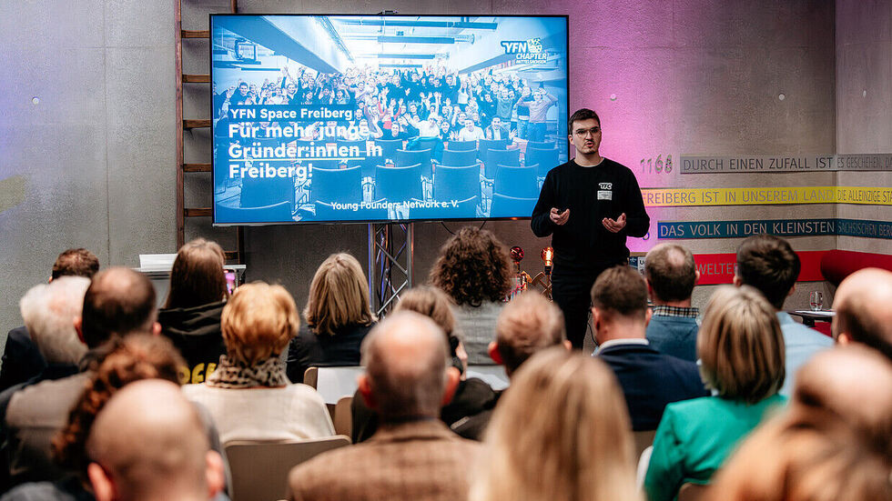 Vincent Ulbricht, Student an der TU Bergakademie Freiberg, möchte mit seinem „YFN Space Freiberg“ junge Gründer nach Freiberg holen. 