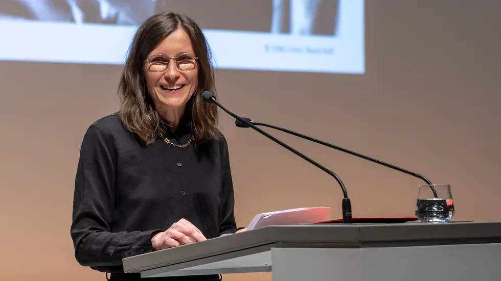 Die in Leipzig lebende Schriftstellerin Heike Geißler (49) hat schon mehrere Preise gewonnen. Die in Leipzig lebende Schriftstellerin Heike Geißler (49) hat schon mehrere Preise gewonnen.