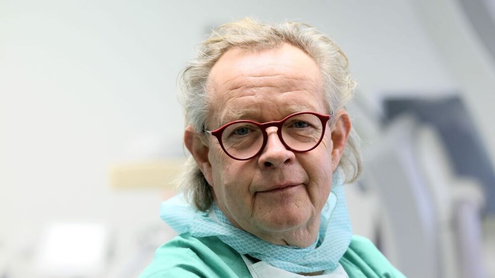 Professor Jan-Peter Warnke Professor Jan-Peter Warnke