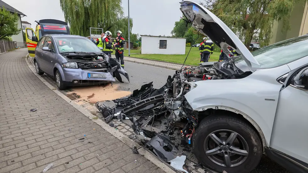 Wie es zu dem Unfall kommen konnte, ist bislang noch unklar. Wie es zu dem Unfall kommen konnte, ist bislang noch unklar.