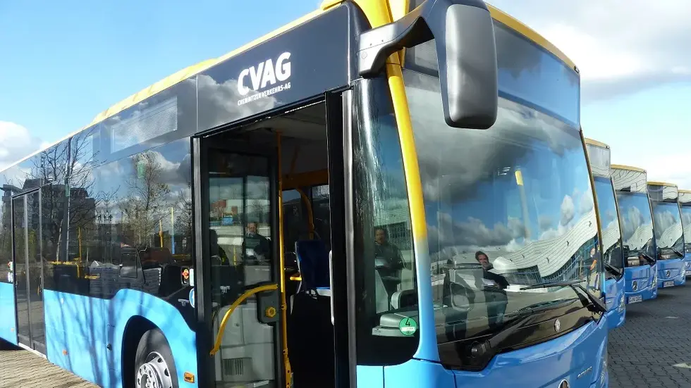 In Chemnitz steigen die Preise für Busse und Bahnen ab April leicht an. In Chemnitz steigen die Preise für Busse und Bahnen ab April leicht an.