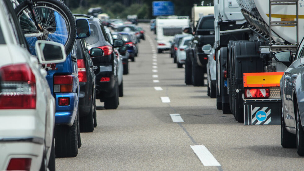 Der Verkehr staute sich auf einer Länge von bis zu drei Kilometern.