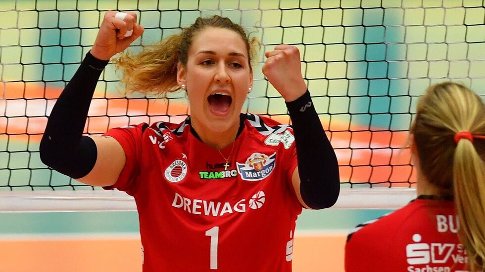 Mittelblockerin Barbara Wezorke hat beim DSC verlängert. Mittelblockerin Barbara Wezorke hat beim DSC verlängert.