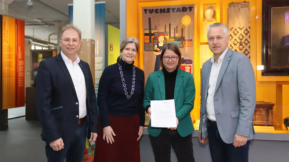 Oberbürgermeister André Raphael, Geschäftsführerin des Zweckverbandes Sächsisches Industriemuseum Dr. Susanne Richter, Museumsleiterin Dr. Birthe Hemeier und Landrat Carsten Michaelis (v.l.n.r.)