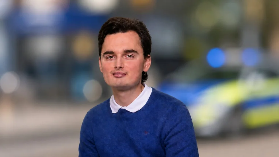 Die Polizei sucht den 21-jährigen Florian David B. aus Chemnitz. Der junge Mann wird seit Donnerstag vermisst. Hinweise nimmt das Polizeirevier Chemnitz-Nordost entgegen.