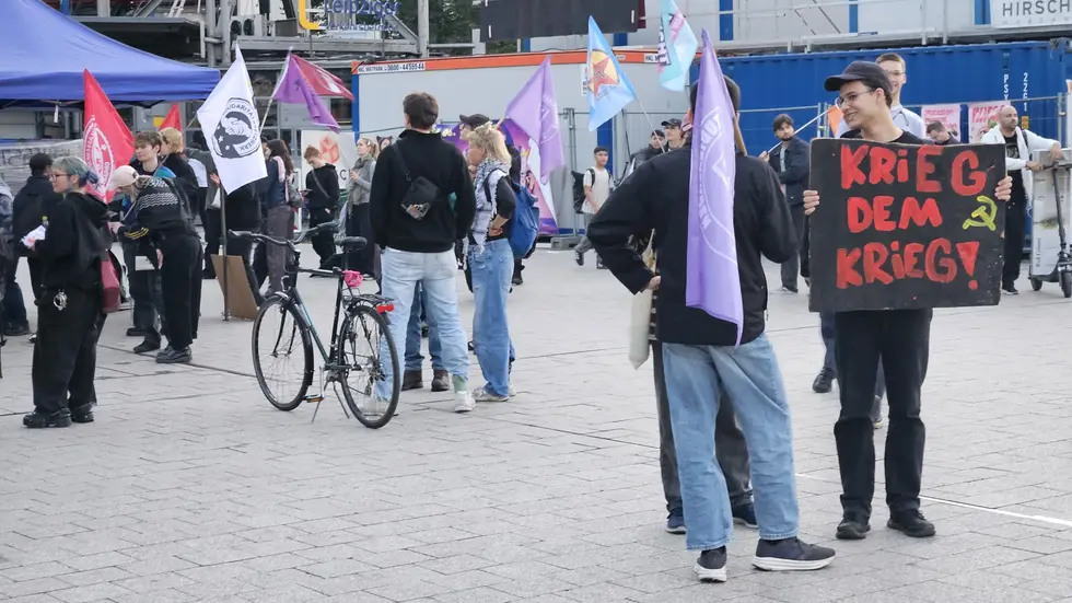 Die Botschaft der jungen Leute ist klar. Die Botschaft der jungen Leute ist klar.