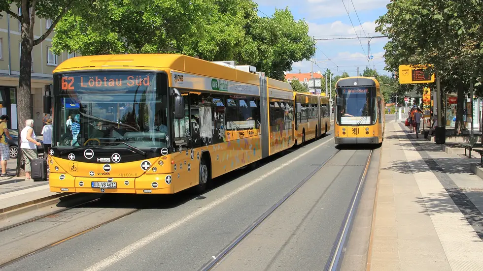 Nach dem Aus des Neun-Euro-Tickets suchen viele Menschen nach Alternativen. (Symbolbild)