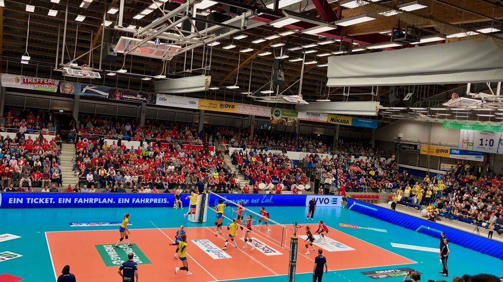 Die Dresdner Volleyballerinnen waren gegen Schwerin chancenlos, Foto: (c) Redaktion 