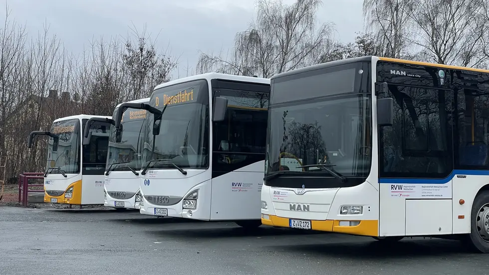 Die Busse des Regionalverkehrs Westsachsen bleiben von Mittwoch, 3 Uhr, bis Donnerstag, 3 Uhr, im Depot.