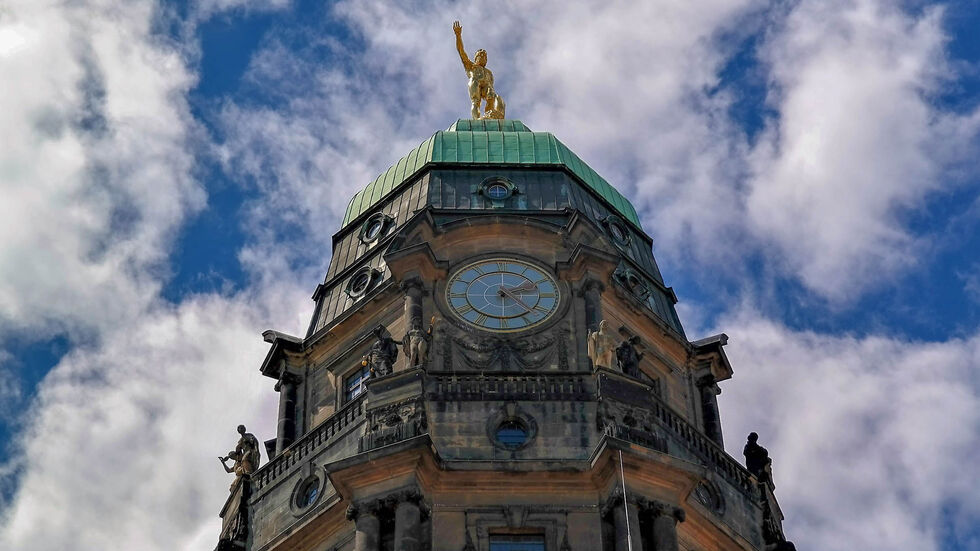 Hoch hinaus auf den Rathausturm: Das ist seit dem Sommer wieder möglich - und kommt gut an! Hoch hinaus auf den Rathausturm: Das ist seit dem Sommer wieder möglich - und kommt gut an!