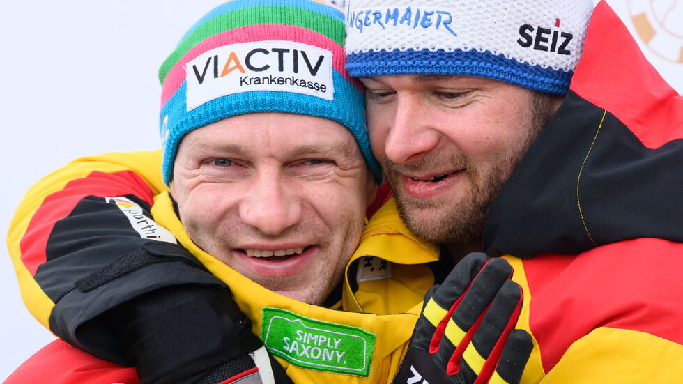 Francesco Friedrich (l) muss den Gesamtweltcup im Zweierbob an Johannes Lochner abtreten. Archivbild.  Francesco Friedrich (l) muss den Gesamtweltcup im Zweierbob an Johannes Lochner abtreten. Archivbild.