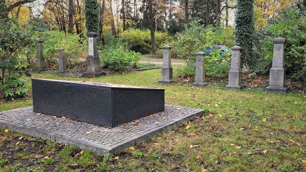 Mehr als 100 griechische Soldaten starben in Görlitz. Ihnen ist die Gedenkstätte auf dem städtischen Friedhof gewidmet.
