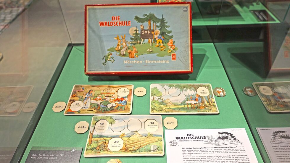 Ausstellungsvitrine Ausstellungsvitrine