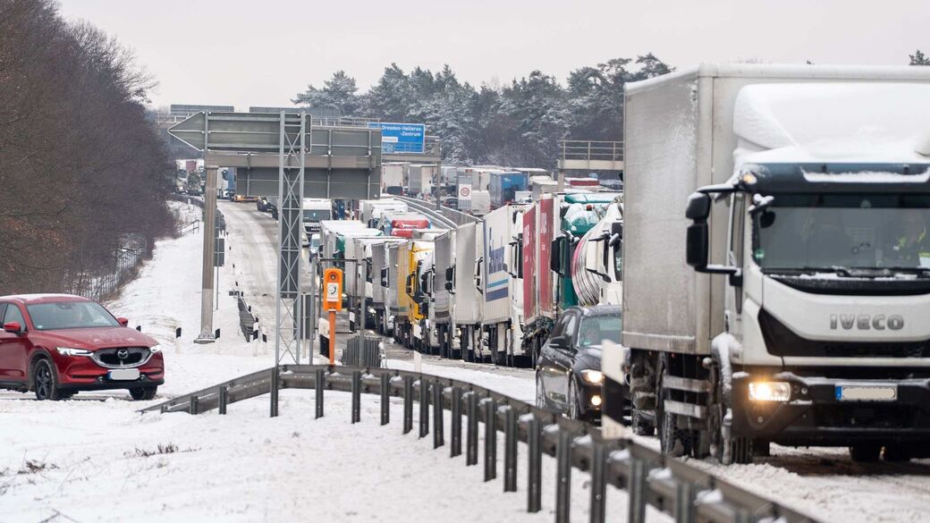 Auf der A4 ging am Freitagnachmittag nichts mehr.