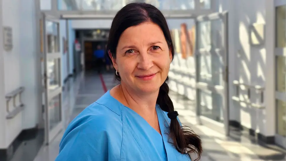 Operateurin Gefäßchirurgin Dr. med. Daniela Zeller, Oberärztin der Klinik für Allgemein-, Viszeral- und Gefäßchirurgie am Städtischen Klinikum Görlitz. Operateurin Gefäßchirurgin Dr. med. Daniela Zeller, Oberärztin der Klinik für Allgemein-, Viszeral- und Gefäßchirurgie am Städtischen Klinikum Görlitz.