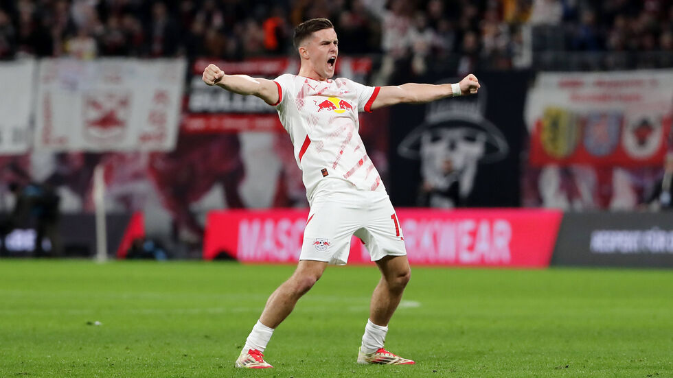 Christoph Baumgartner jubelt nach dem Ausgleich zum 2:2  Christoph Baumgartner jubelt nach dem Ausgleich zum 2:2