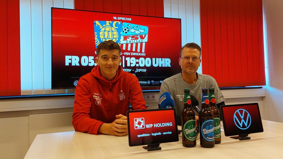 Lukas Eixler (links im Bild) ist aktuell der Mann der Stunde beim FSV. In den 17 Ligaspielen der bisherigen Saison gelangen ihm sechs Tore und sechs Vorlagen. Lukas Eixler (links im Bild) ist aktuell der Mann der Stunde beim FSV. In den 17 Ligaspielen der bisherigen Saison gelangen ihm sechs Tore und sechs Vorlagen.