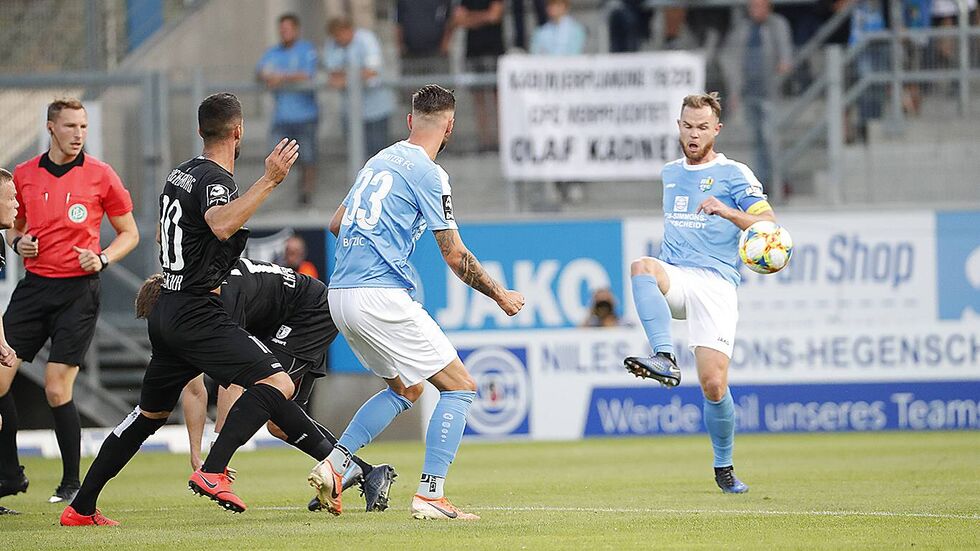 Der CFC muss weiter auf den ersten Saisonsieg warten. Trotz richtig guter Chancen kommen die Himmelblauen im Ostduell gegen Magdeburg nicht über ein 0:0 hinaus.