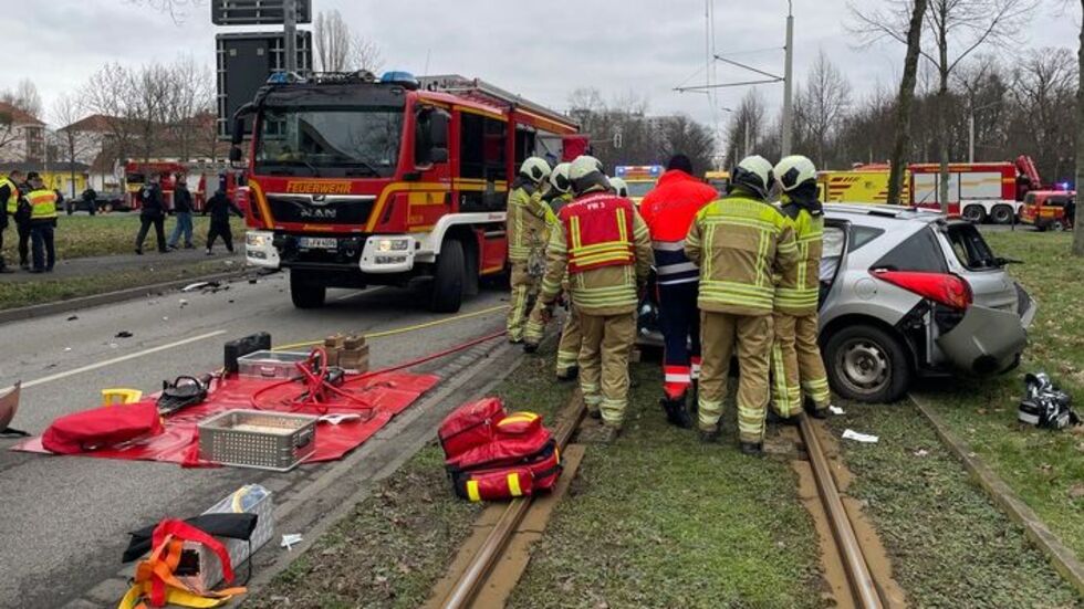 An der Unfallstelle in Striesen.