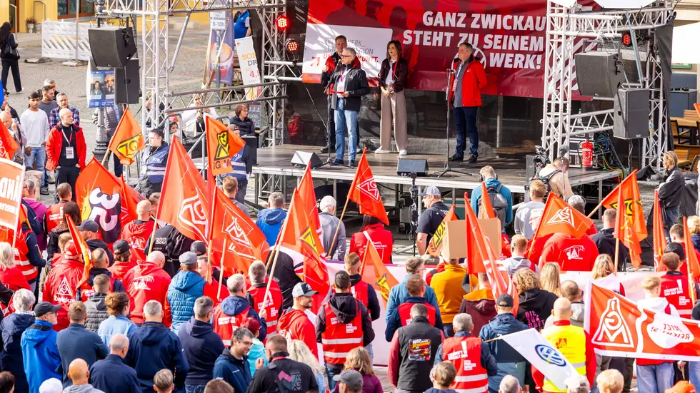 “Jetzt reicht´s!" war das Motto der Kundgebung “Jetzt reicht´s!" war das Motto der Kundgebung