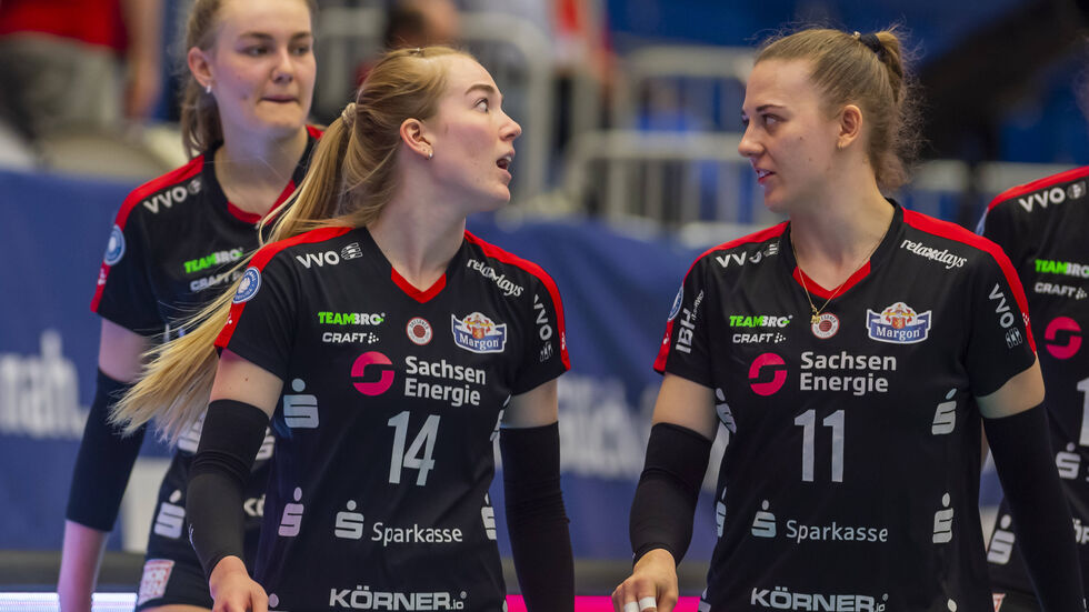 Jenny Gray (links) und Maja Storck verlassen den DSC zum Saisonende  Jenny Gray (links) und Maja Storck verlassen den DSC zum Saisonende