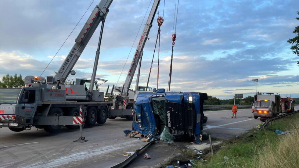 Der Verkehr staute sich bis Berbersdorf zurück. 