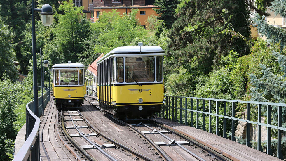 Die historische Standseilbahn in Dresden.
