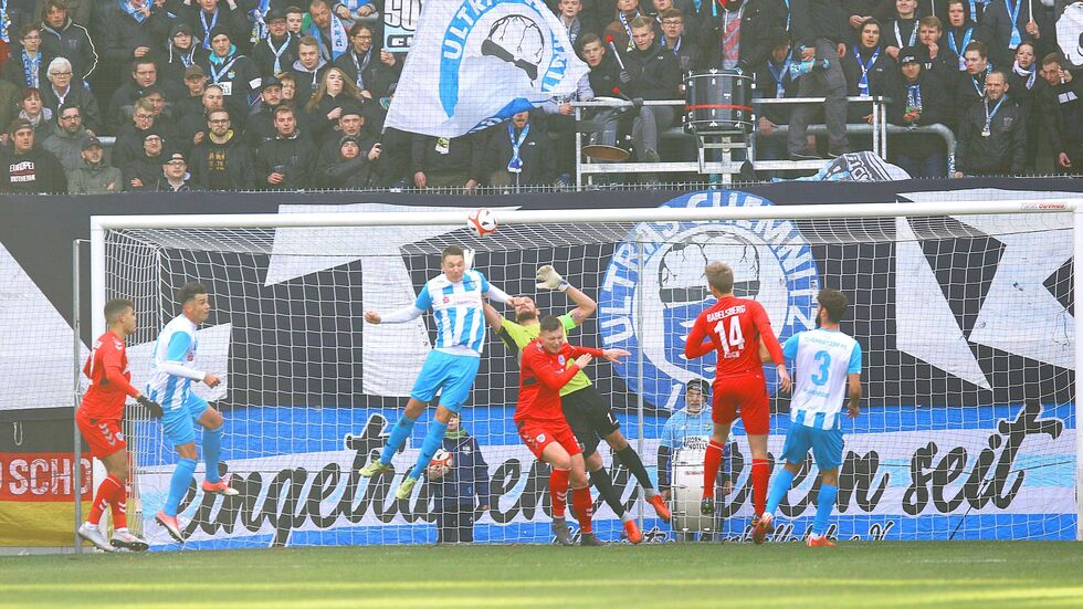 Der CFC gewinnt zum Abschluss des Jahres mit 2:0 gegen Babelsberg.