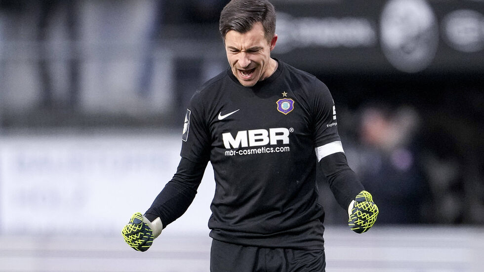 Martin Männel ist hoch erfreut Martin Männel ist hoch erfreut