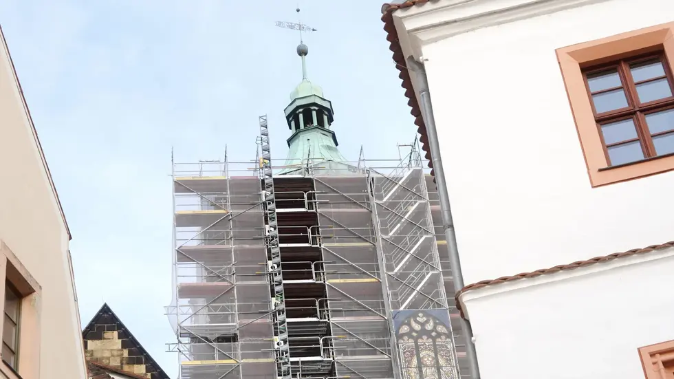 Simuliert wurde am Donnerstag Abend eine Verpuffung im Kirchturm der Stadtkirche St. Marien mit sieben Verletzten.