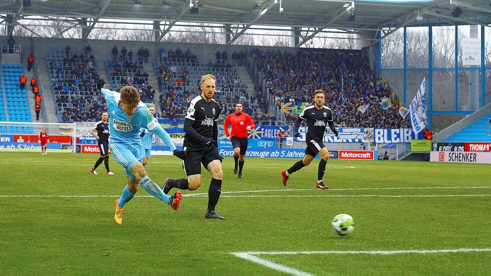 Der CFC schlägt Jena mit 1:0 (Foto: imago/Kruczynski) Der CFC schlägt Jena mit 1:0 (Foto: imago/Kruczynski)
