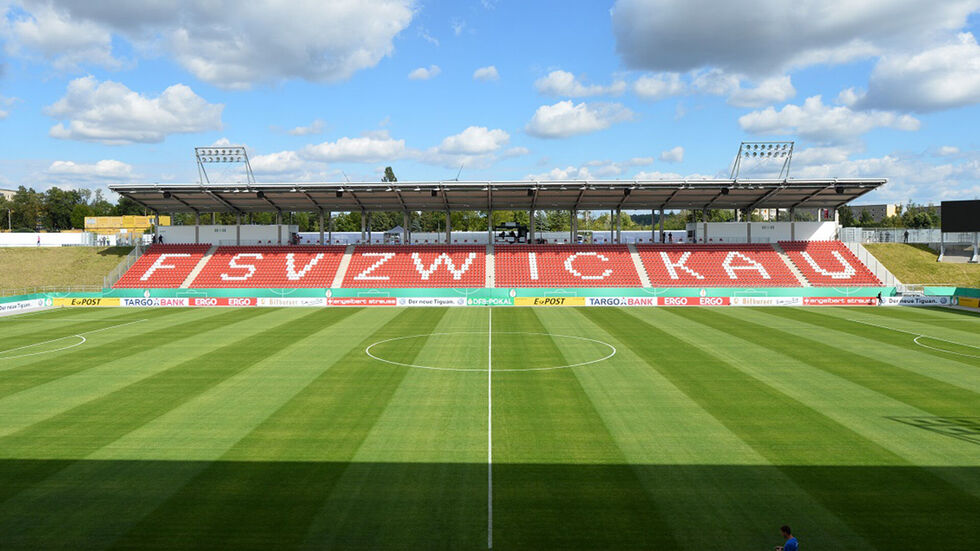 Das öffentliche Training beginnt 17:30 Uhr in der GGZ Arena