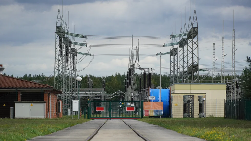 Umspannwerk Graustein an der Landesgrenze zu Brandenburg Umspannwerk Graustein an der Landesgrenze zu Brandenburg