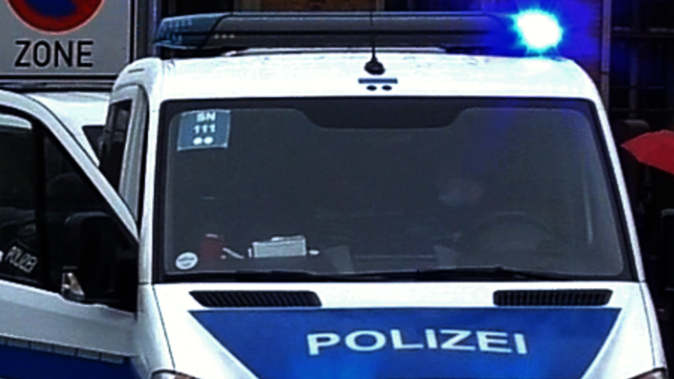 Ein Streifenwagen (Symbolbild). Ein Streifenwagen (Symbolbild).