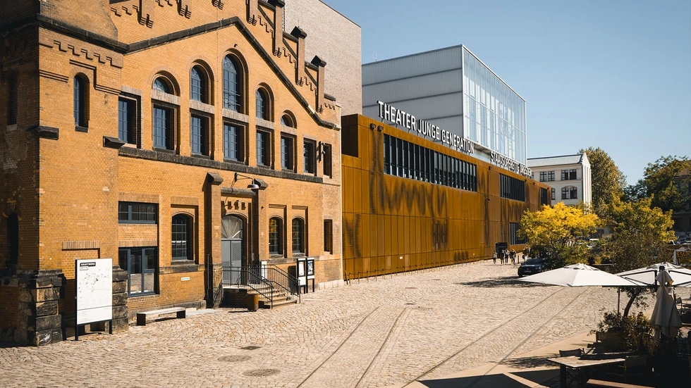 Auch das Theater Junge Generation im Kraftwerk Mitte ist dabei Auch das Theater Junge Generation im Kraftwerk Mitte ist dabei