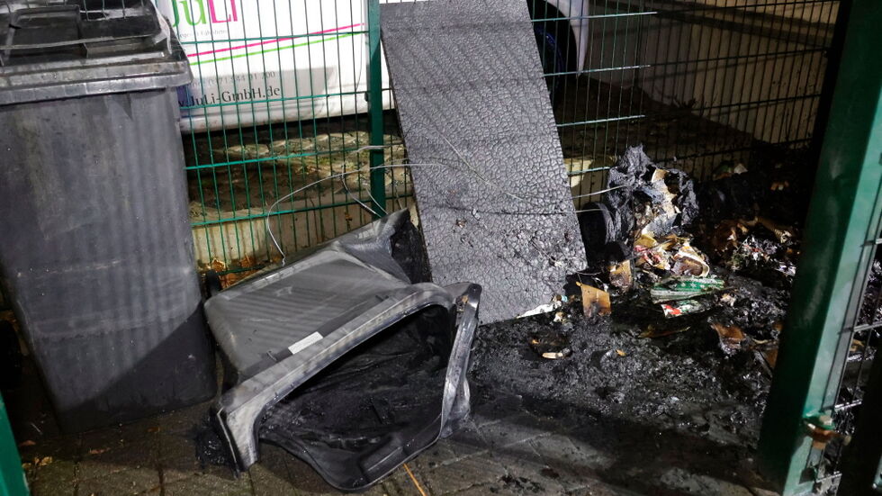 Müllcontainerbrand Senefelder Straße