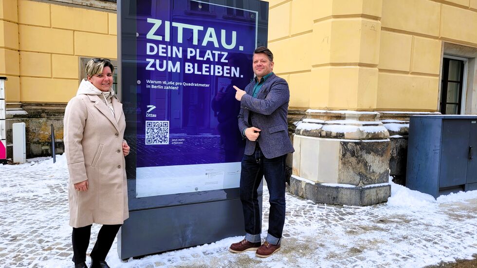 Neue Einwohner für Zittau gewinnen. OB Thomas Zenker und die Chefin der Stadtentwicklungsgesellschaf Susanne Mannschott sind überzeugt, dass die Kampagne greift.