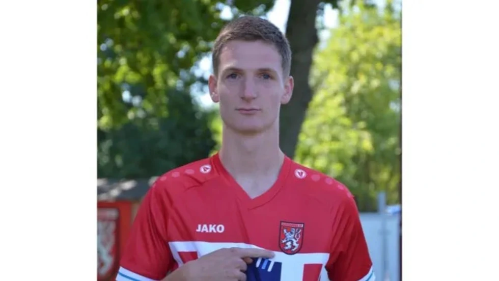 Lasse hofft, unter anderem durch eine Spezialtherapie, wieder aktiver am Leben teilnehmen zu können. 